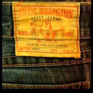 TRUE RELIGION (38 x 34)